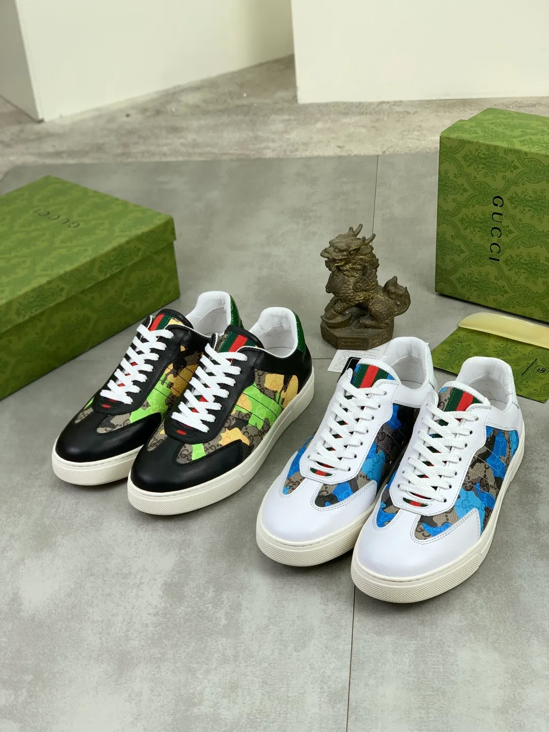 Men's shoes P400 💰[New style] 🆘 The latest model from Gucci's official website🎁Classic casual and fashionable men's shoes👟Hot style💥The style is simple and elegant, exclusive for trendy men. Unique official website latest brand elements👑Gucci original decoration, fashionable and generous, the fabric is made of original soft calfskin➕Comfortable soft sheepskin lining ✅The official website specifies wear-resistant rubber outsole_full of elasticity, classic model taken in real life🎬Color: 2️⃣colors available😍Number: 38-44